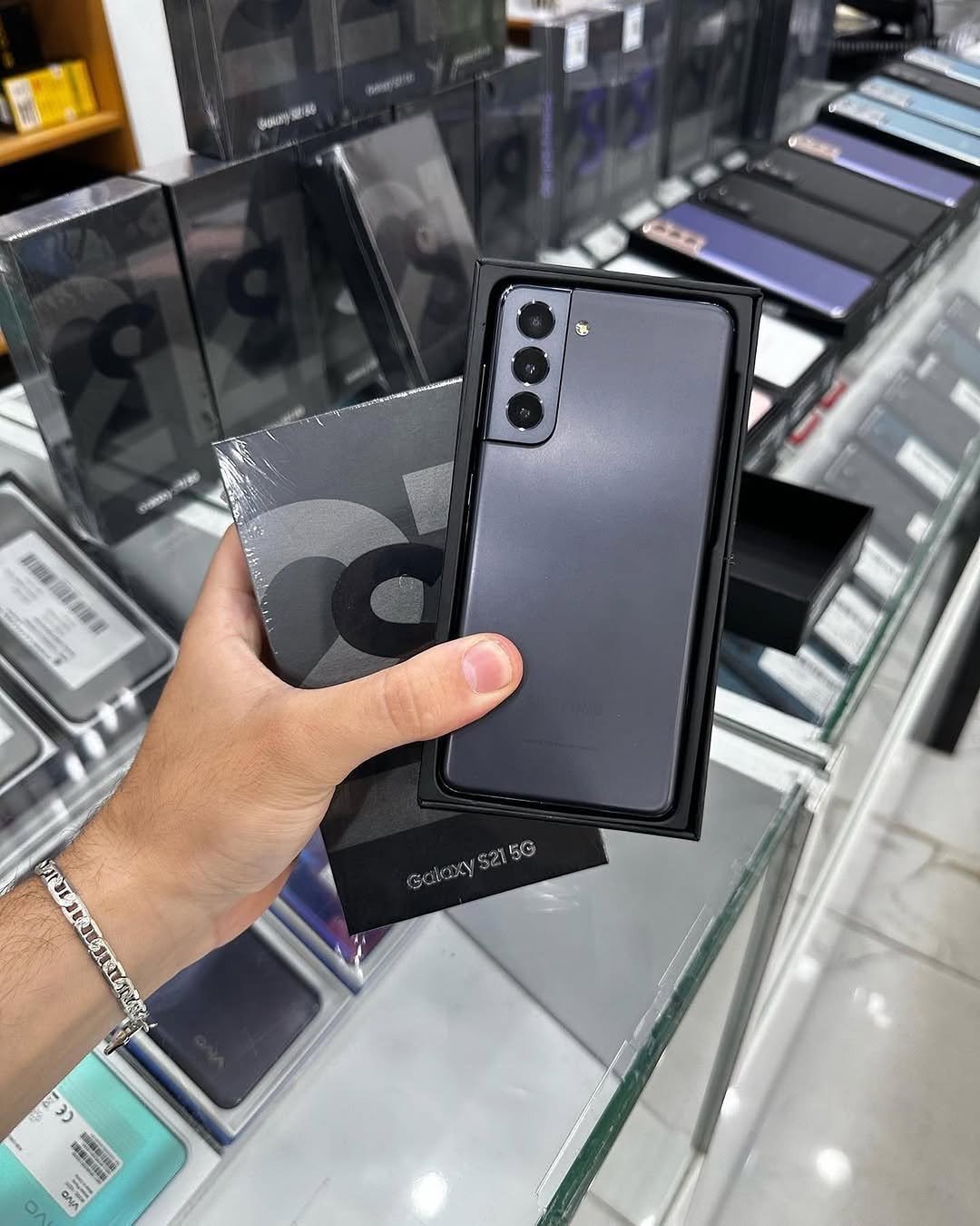 Wholesale Galaxy S21 in Texas