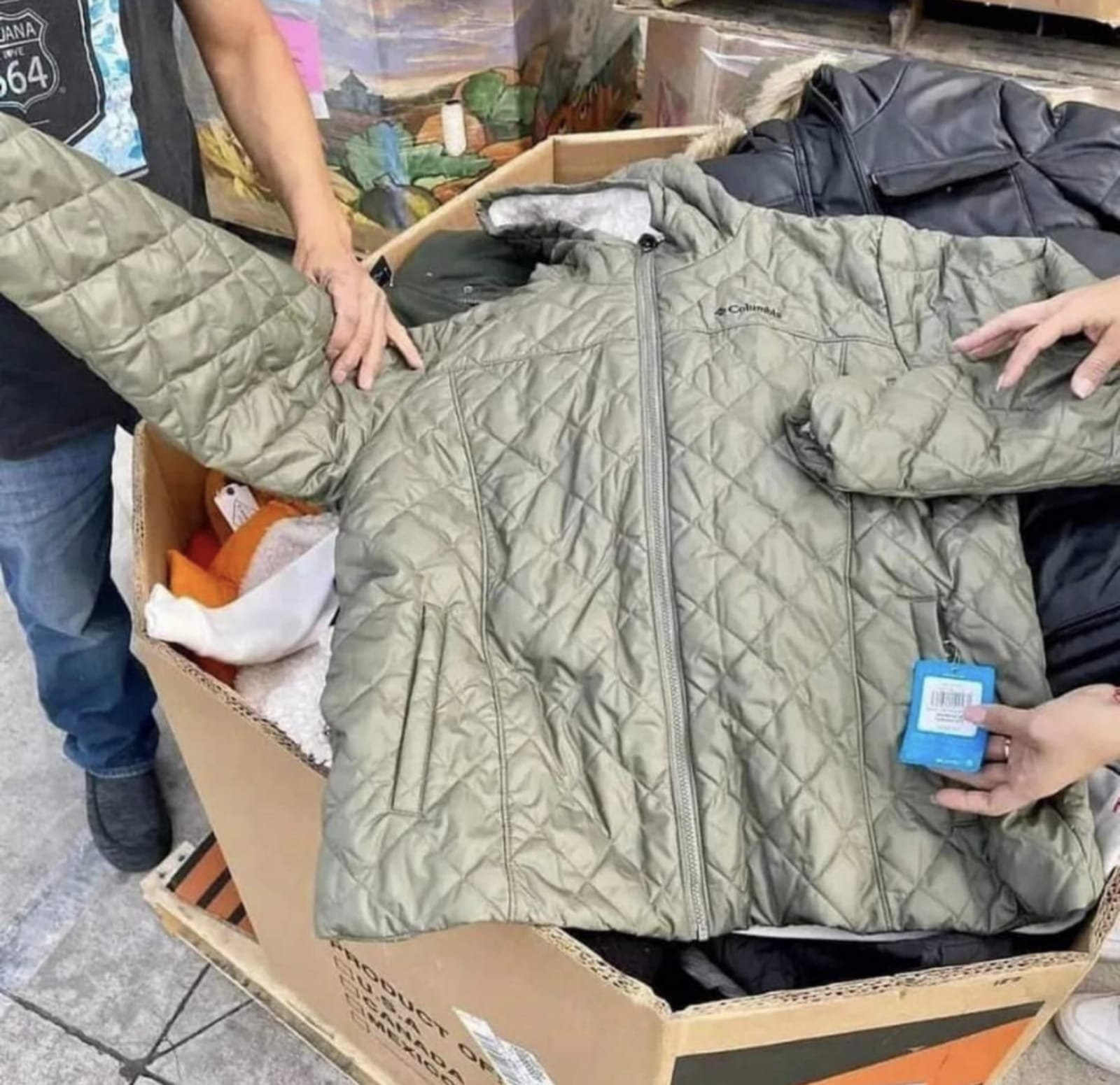 Buy Amazon Winter Jackets Pallets in Florida
