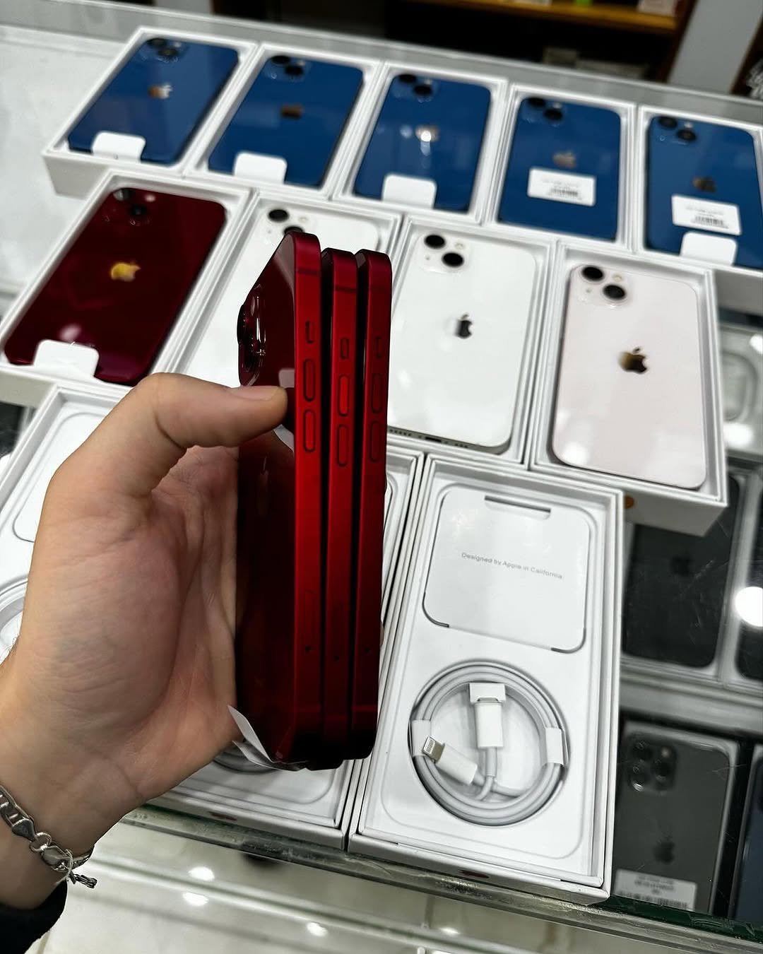 Wholesale iPhone 13 in California